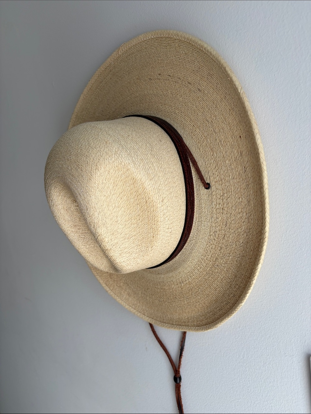 Stetson Natural Straw Hat with Dark Brown Leather Band - Picture 6 of 11